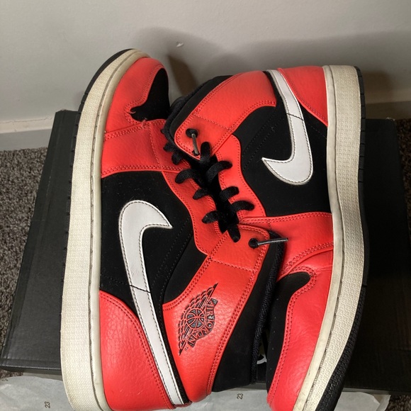 Nike Air Jordan1 Retro Infrared 23 - Picture 4 of 8